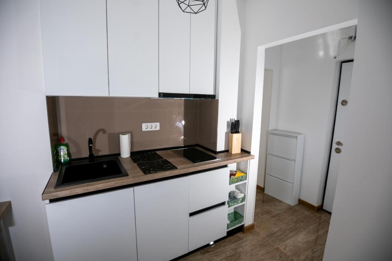 Apartament Central Targu Jiu Ngoại thất bức ảnh